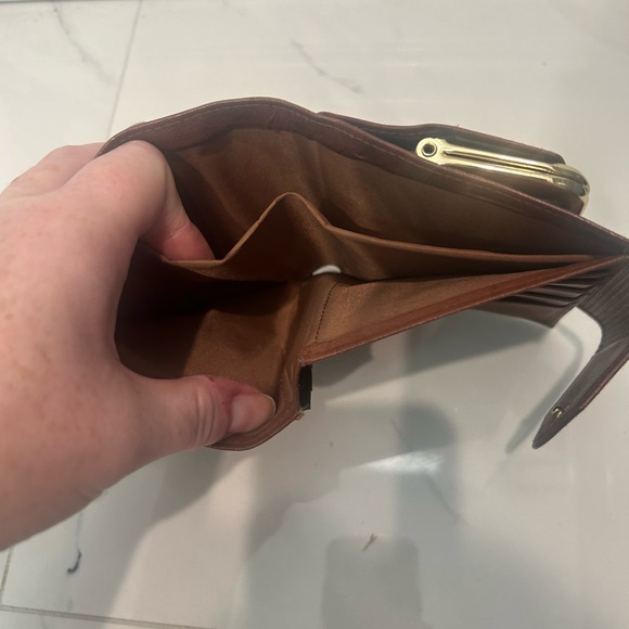 Bundle of 3 Wallets - Buxton, Talbots, used to new condition - Picture 6 of 14